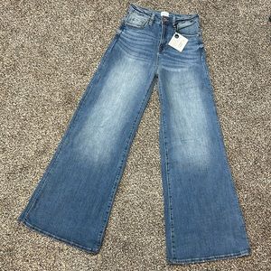 Size 1 wide leg jeans